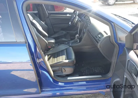 2015 Volkswagen Golf R 4-Door from USA, damaged, VIN WVWLF7AU1FW199703